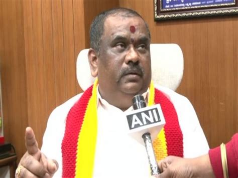 Blood Written Plea Karnataka Rakshana Vedike Leader Urges PM Modi To