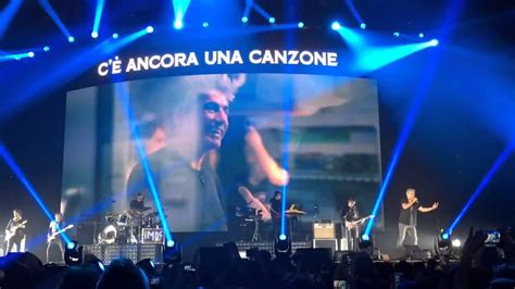 C Sempre Una Canzone Ligabue Youtube