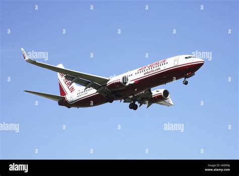Air liner of air Berlin in the land flight, Passagierflugzeug von Air ...