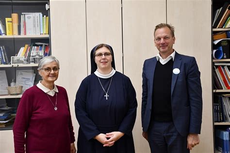 Internationale Gäste an der Bischöflichen St Angela Schule in Düren