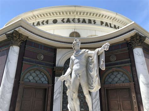 Las Vegas strip highlights exploration game and tour | musement