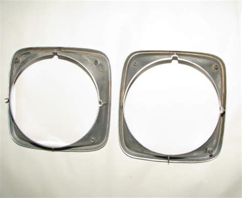 Sell 1974 1976 ELITE CHROME HEADLIGHT BEZELS LH RH NICE In Texas US