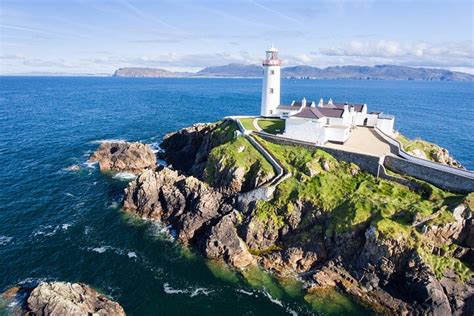 Tripadvisor Visite du phare de Fanad et du château de Doe proposé par