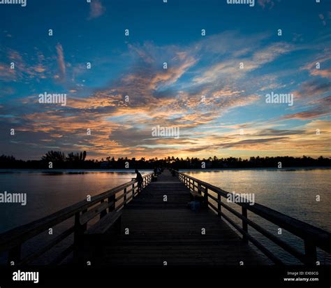 Naples, Florida Pier at sunrise Stock Photo - Alamy