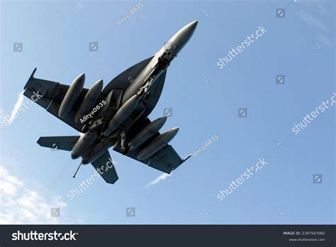 F18 Advanced Navy Fighter Jet Flying Stock Photo 2347547083 | Shutterstock