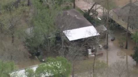 Flood victims waiting for relief in Kingwood