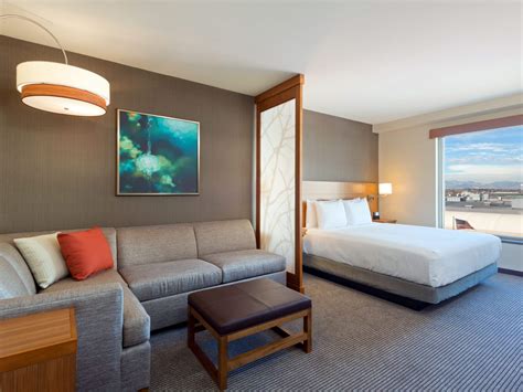 Denver Hotel with Mountain Views | Hyatt Place Denver/Downtown