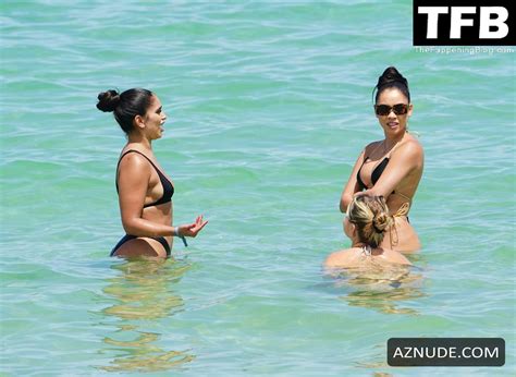 Mikalah Styles Sexy Seen Flaunting Her Hot Bikini Body At The Beach In Miami AZNude