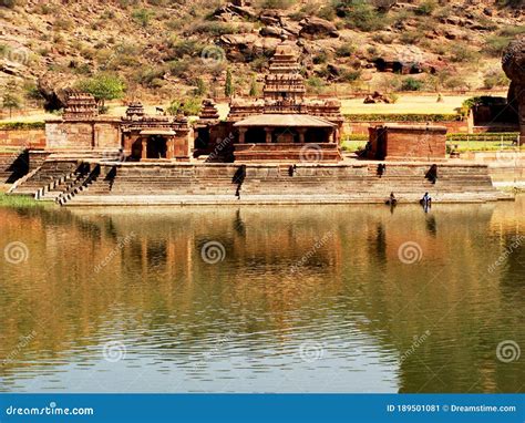 South Indian Temple Architecture and Landscape Editorial Photo - Image ...