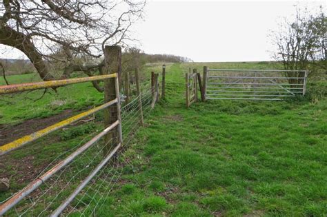 Gate On The Bridleway To Puckeridge Philip Jeffrey Cc By Sa