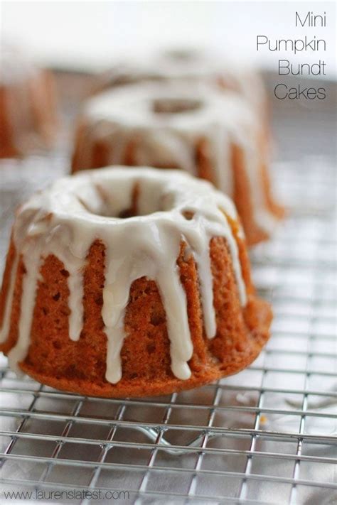 Pumpkin Bundt Cake With Glaze Laurens Latest