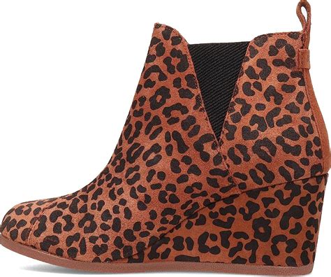 Toms Womens Kelsey Fashion Boot Amazonca Clothing Shoes And Accessories