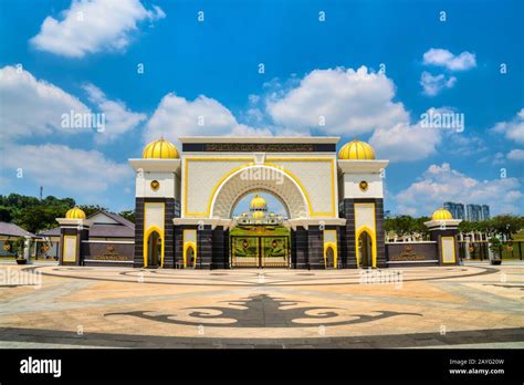 KUALA LUMPUR MALAYSIA FEBRUARY 19 2018 Royal Palace Istana Negara