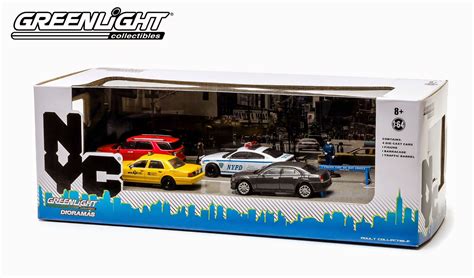 Diecast Hobbist: Greenlight New York City Traffic Diorama