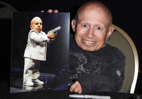 Verne Troyer, Mini-Me in 'Austin Powers' Series, Dead at 49