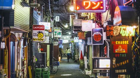 Visit Shinjuku Golden Gai: 2024 Shinjuku Golden Gai, Tokyo Travel Guide ...