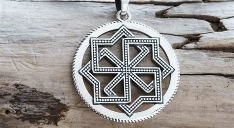 Оберег Молвинец: как выглядит, от чего оберегает, кому подходит, как ...