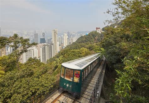 【山頂好去處】 新一代山頂纜車登場！一日遊交通、美食懶人包！｜山頂公園野餐、行山路線 Klook旅遊網誌