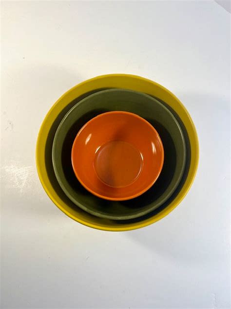 Vintage Mixing Bowls, Set of Three, Mid Century Vibe, Retro Chic - Etsy