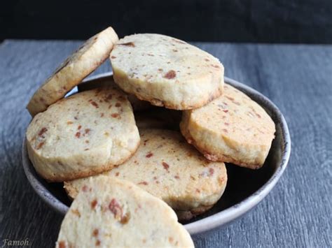 Biscuits Aux Dattes Et Amandes Recette Biscuits Aux Dattes Et Amandes