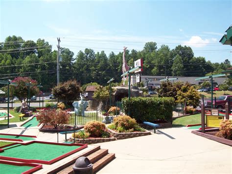 Miniature Golf | Things To Do | Adventure Landing | Gastonia, NC