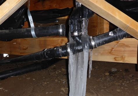 How To Thaw Underground Frozen Pipes Simple And Quick House Grail