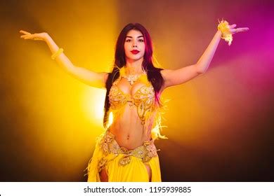 336 Nude Women Belly Dancer Stock Photos Images Photography