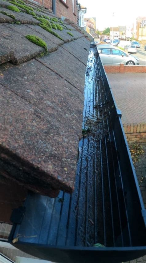 Gutter Clearing And Downpipe Unblocking Bourne Window Exterior