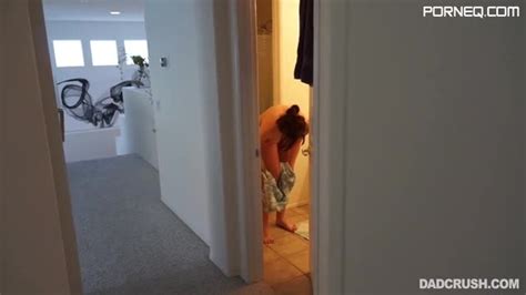 STEPDADDY VOYEUR Free HD Porn Porneq