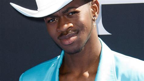 Old Town Road Rapper Lil Nas X Komt Uit De Kast Achterklap Nunl