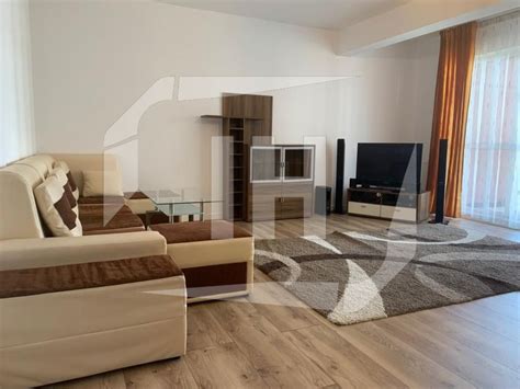 Apartament Cu Camere Mp Etaj Intermediar Zona Iulius Mall