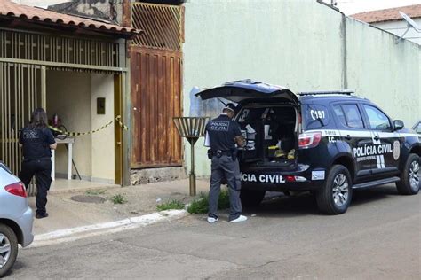 Mulher é Assassinada A Facadas 2º Caso Em Menos De 24h No Df