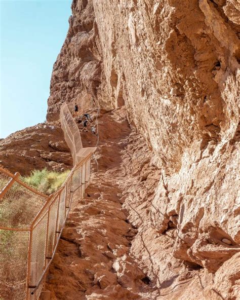 Camelback Mountain - The Best Hike in Phoenix