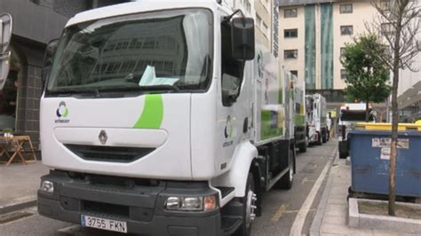 Desconvocada A Folga Do Lixo En Ribeira Tras Un Principio De Acordo