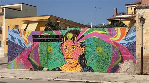 Artisti Da Tutto Il Mondo Colorano Il Borgo Di Stornara 75 I Murales