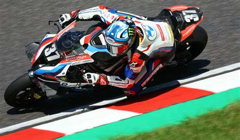 World Endurance BMW Motorrad Takes Pole Position For Bol D Or 24 Hour