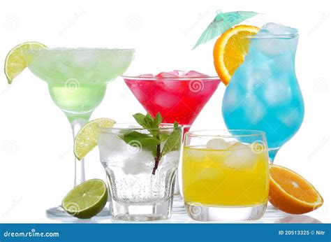 Cocktails Mit Früchten Lizenzfreies Stockfoto Bild 20513325