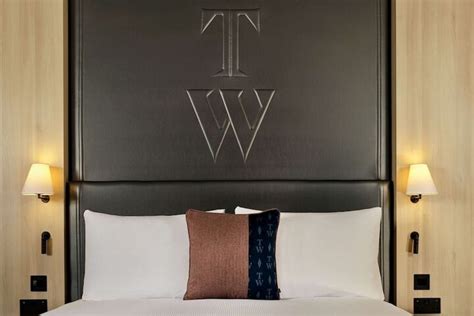 The Westminster London Curio Collection by Hilton London | Bookonline.com