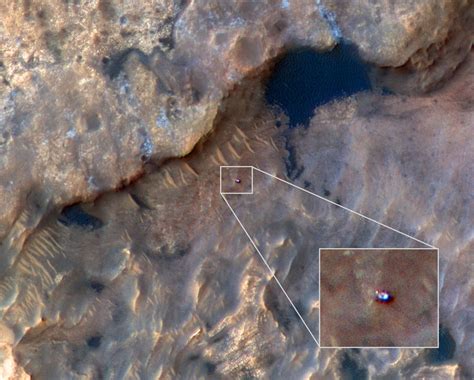 Hirise Spots Curiosity Rover At Mars Woodland Bay Nasa Mars