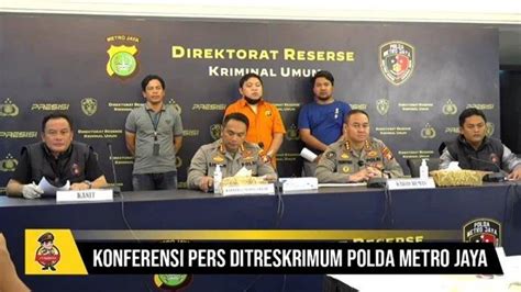 SOSOK Penjual Airsoft Gun Dan Plat Dinas Palsu Ke David Kini Diburu