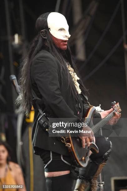 Wes Borland Photos And Premium High Res Pictures Getty Images