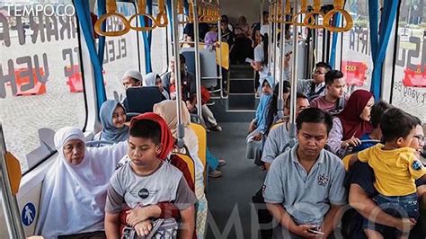 Transjakarta Tujuan Ragunan Gratis Selama Libur Lebaran Video Dailymotion