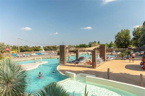 Campsite Le Méditerranée Plage In Languedoc Roussillon Hérault Vias