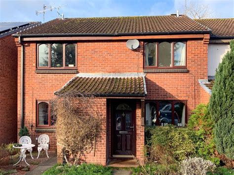 2 Bed Terraced House For Sale In William Tarver Close Warwick Cv34