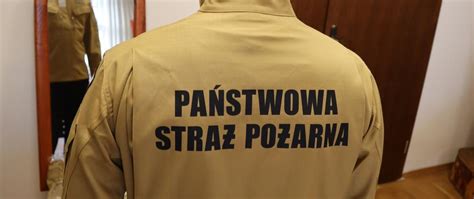 Nowe umundurowanie w Komendzie Miejskiej Państwowej Straży Pożarnej w