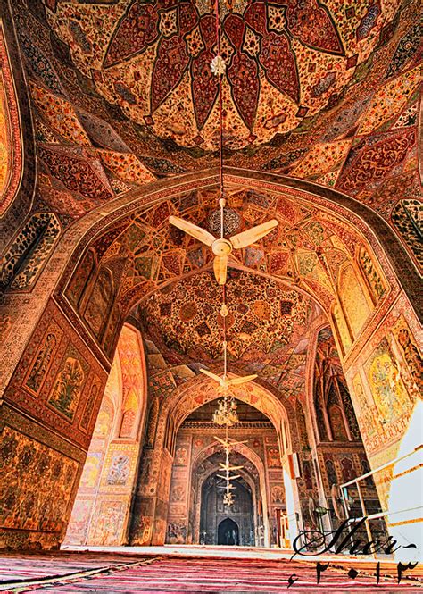 Masjid Wazir Khan | A Marvel of Mughal Architecture - I - Tour de Pakistan