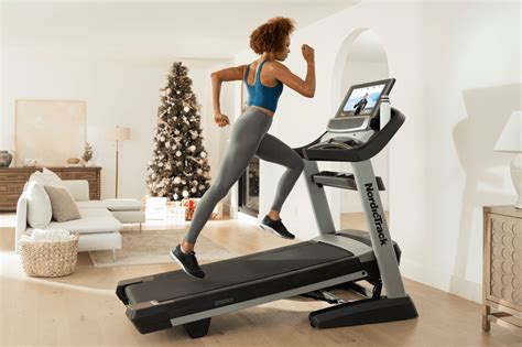 New 2021 C 2950 Treadmill | NordicTrack Canada