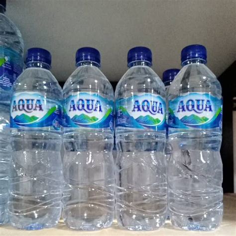 Jual Aqua Botol 600ml 1 Karton Isi 24 Botol Shopee Indonesia