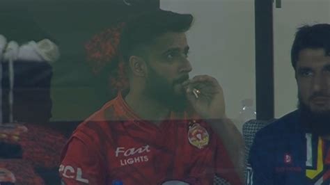 PSL Final 2024 CAUGHT SMOKING Imad Wasim Spotted On Camera Lighting