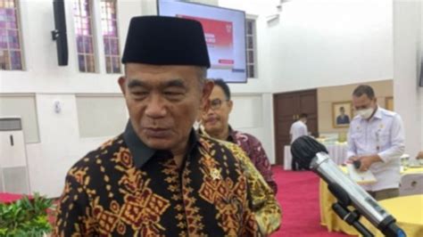 Menko PMK Batalkan Pencabutan Izin Operasional Pesantren Majma Al